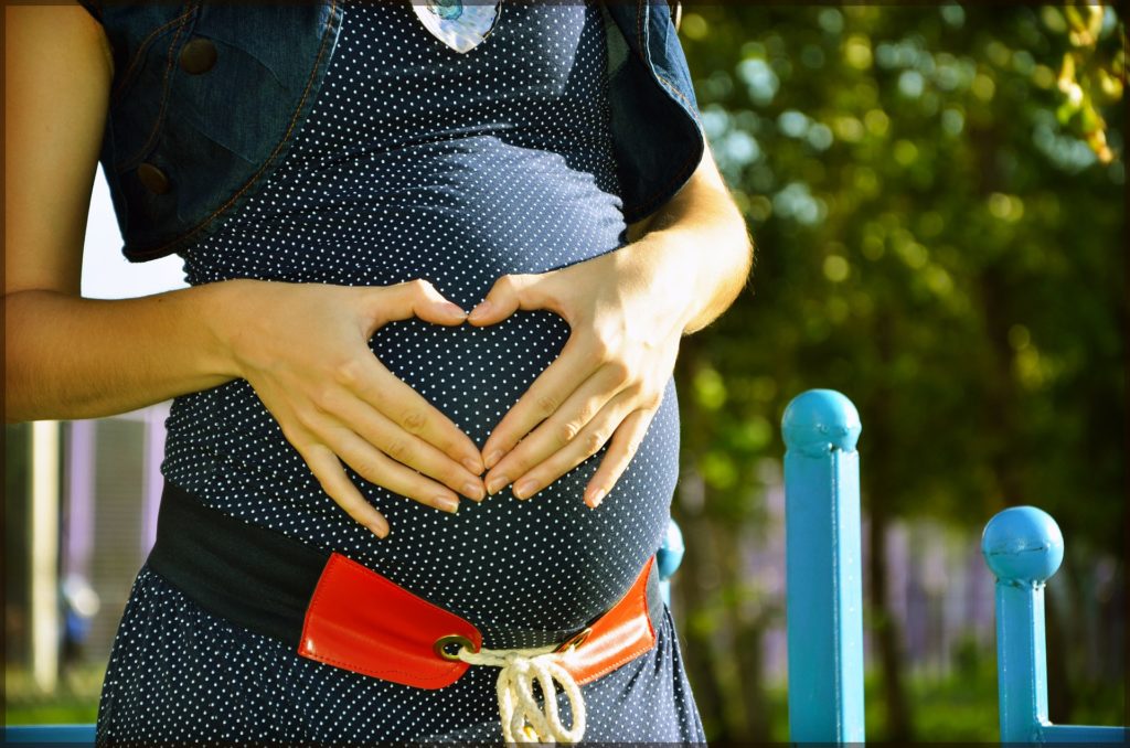 pregnant 244662 1920 1024x678 - Atenção farmacêutica com a Gestante